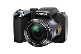 Olympus SP 820UZ DSLR Camera (14MP, Black)